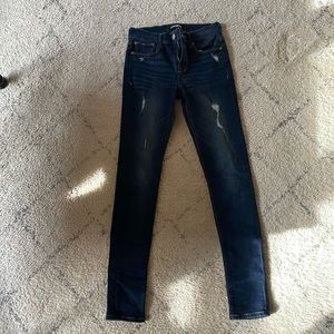 Express distressed legging jeans